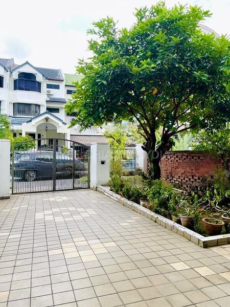 4 Bed Terraced House (Landed) for Sale in  D'palma - Image 12
